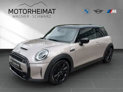 Gebraucht Mini Cooper S Classic 178 PS (130 kW) 2023 Rooftop grey Kleinwagen