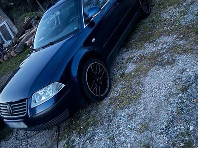 Gebraucht VW Passat 131 PS (96 kW) 2004 Blau Kombi