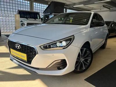 Second-hand Hyundai i30 YES! 120 CP (88 kW) 2020 Alb Berlinǎ