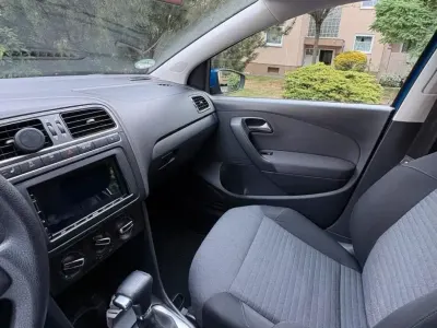 Gebraucht VW Polo Comfortline 86 PS (63 kW) 2010 Blau Kleinwagen