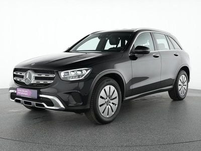 Obsidianschwarz Gebraucht 2022 Mercedes GLC200 SUV | 36.525 € (Fairer Preis)