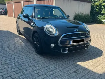 Gebraucht Mini Cooper S 192 PS (141 kW) 2017 Schwarz Kleinwagen