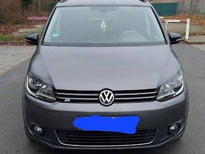 Silber Gebraucht 2012 VW Touran Van / Kleinbus | 7.000 € (Guter Preis)