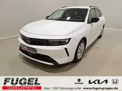 Gebraucht Opel Astra Edition 110 PS (80 kW) 2024 Lack weiss banquise Kombi