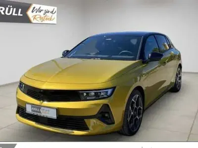 Nowe Opel Astra 130 KM (95 kW) 2025 Żółty Kombi