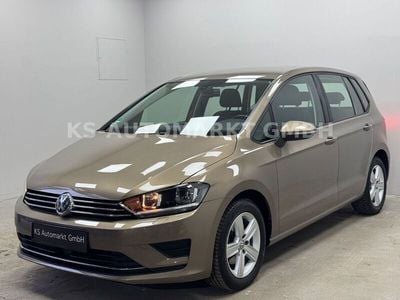 Usata VW Golf Sportsvan Comfortline 150 CV (110 kW) 2014 Oro Monovolume
