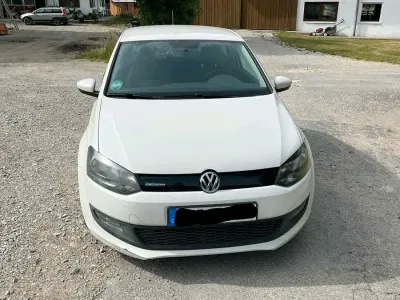 Gebraucht VW Polo 69 PS (50 kW) 2011 Weiß Kleinwagen