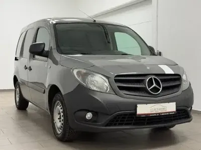 Begagnad Mercedes Citan 108 75 HK (55 kW) 2017 Grå Minibuss