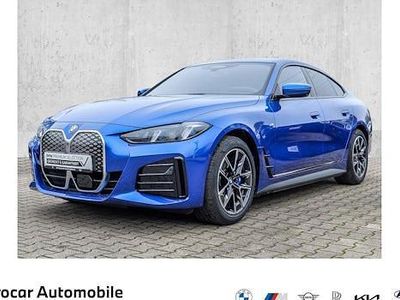 Second-hand BMW i4 Luxury Line 250 kW (340 CP) 2025 Albastru Berlinǎ