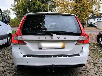 Gebraucht Volvo V70 Comfort 214 PS (157 kW) 2013 Weiß Kombi