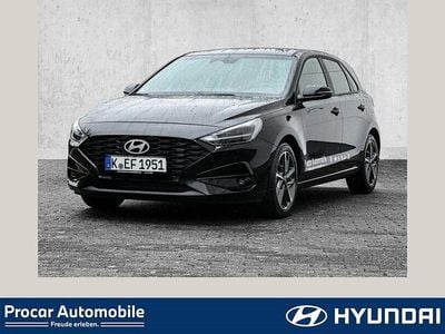 Grau Gebraucht 2025 Hyundai i30 Advantage Kombi | 23.199 € (Guter Preis)