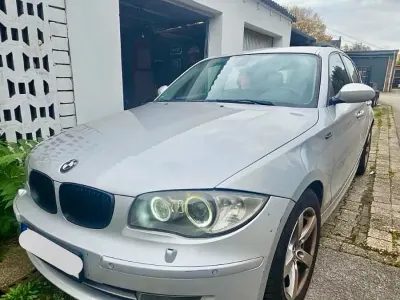 Gebraucht BMW 118 143 PS (105 kW) 2007 Silber Kleinwagen
