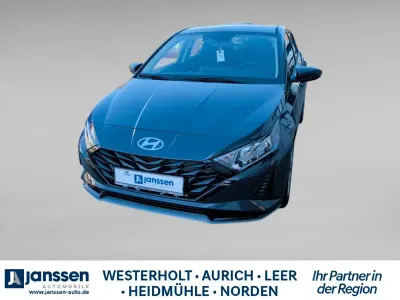 Neu Hyundai i20 Select 101 PS (74 kW) 2025 Aurora grey Kleinwagen