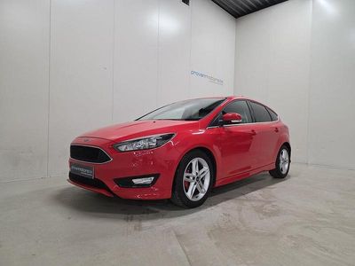 Gebraucht Ford Focus 125 PS (91 kW) 2017 Rot Limousine