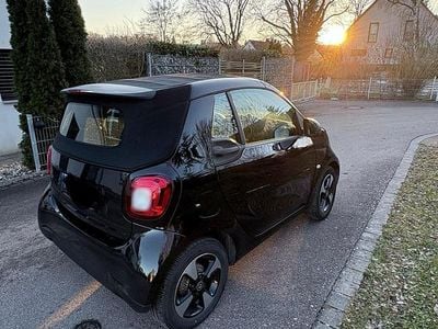 Gebraucht Smart ForTwo Electric Drive 60 kW (82 PS) 2020 Schwarz Cabrio