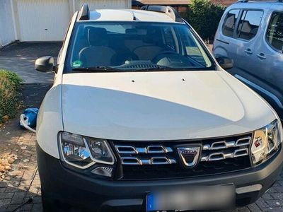 gebraucht Dacia Duster 1.6 Benziner SUV, Unfallfrei/Garagenwagen/2.Hand