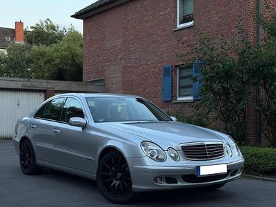 Mercedes E220