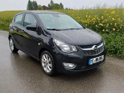 Używany Opel Karl Exklusiv 75 KM (55 kW) 2016 Czarny Hatchback