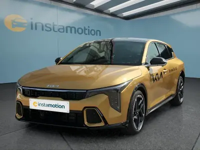 Neu Kia K4 GT-Line 179 PS (131 kW) 2026 Gelb Kleinwagen
