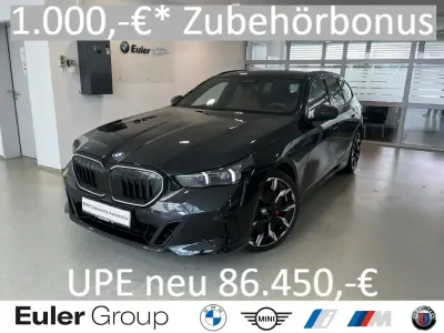 Gebraucht BMW 520 Performance 197 PS (144 kW) 2025 Saphirschwarz Kombi