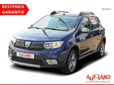 Gebraucht Dacia Sandero 90 PS (66 kW) 2019 Blau Limousine