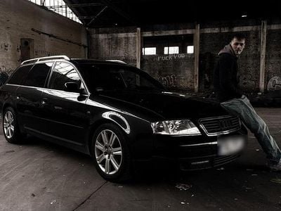 Grau Gebraucht 1999 Audi A6 Kombi | 900 € (Guter Preis)