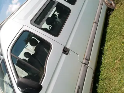 Gebraucht Renault Master 120 PS (88 kW) 2009 Silber Limousine