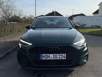 Gebraucht Audi A3 Ambiente 110 PS (80 kW) 2020 Grün Limousine