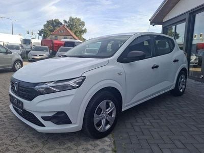 Gebraucht Dacia Sandero Comfort 91 PS (66 kW) 2022 Weiß Kleinwagen