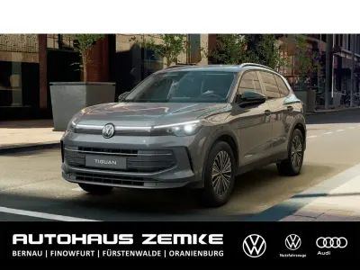 Usata VW Tiguan Goal 131 CV (96 kW) 2025 Grigio SUV