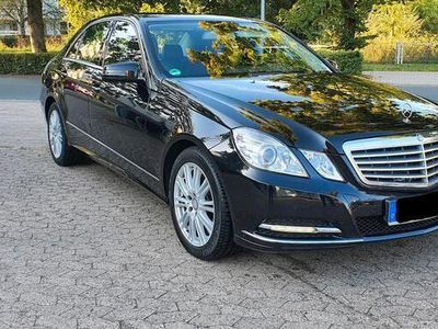 Mercedes E300