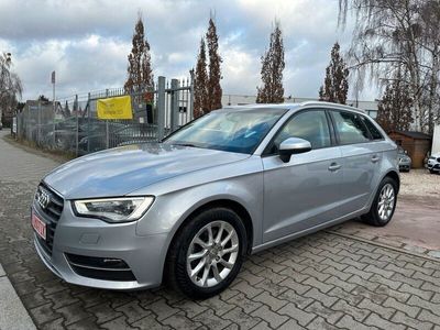 gebraucht Audi A3 attraction,AUTOMATIK,NAVI,KLIMA,PDC,XENON,TEMPOMAT