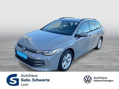 Grau Gebraucht 2024 VW Golf VIII Life Kombi | 23.290 € (Guter Preis)