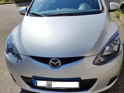 Gebraucht Mazda 2 Inclusive 103 PS (75 kW) 2008 Silber Kleinwagen