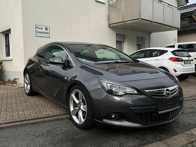 Opel Astra GTC
