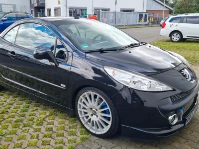 Gebraucht Peugeot 207 CC RC 120 PS (88 kW) 2008 Schwarz Cabrio