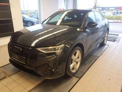 Begagnad Audi e-tron Sportback S-Line 300 kW (408 HK) 2022 Svart SUV
