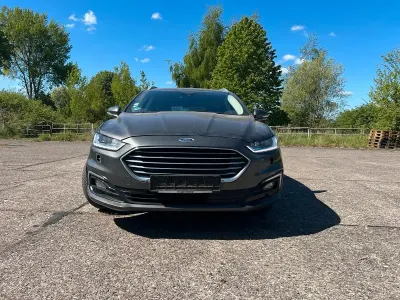 Gebraucht Ford Mondeo 184 PS (135 kW) 2019 Grau Kombi