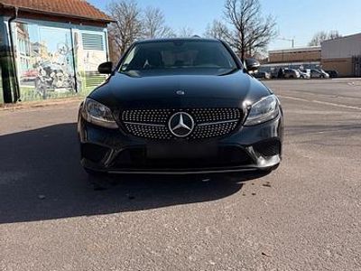 Gebraucht Mercedes C300e 320 PS (235 kW) 2021 Schwarz Limousine
