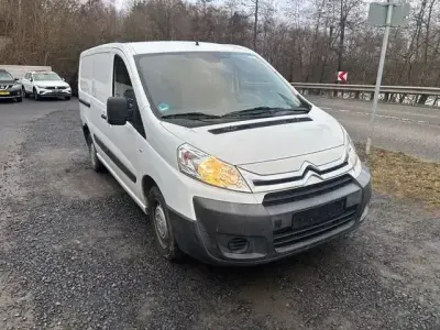 Käytetty Citroën Jumpy 128 HP (94 kW) 2016 Valkoinen Tila-auto