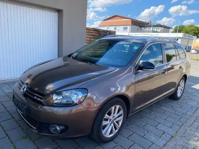 Gebraucht VW Golf VI Style 122 PS (89 kW) 2011 Braun Kleinwagen