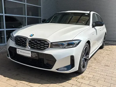 Używany BMW M340 Efficient Dynamics 340 KM (250 kW) 2025 Biały Sedan/Limuzyna