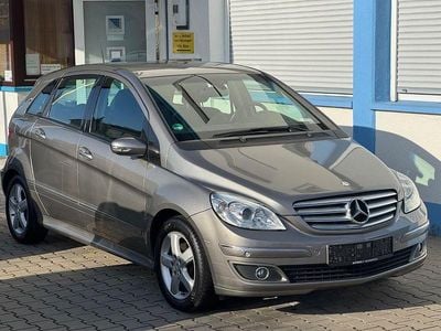 Gebraucht Mercedes B200 140 PS (102 kW) 2006 Grau Van / Kleinbus