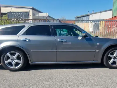 Gebraucht Chrysler 300C 218 PS (160 kW) 2007 Grau Kombi
