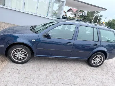 Gebraucht VW Bora 115 PS (84 kW) 2001 Blau Kombi