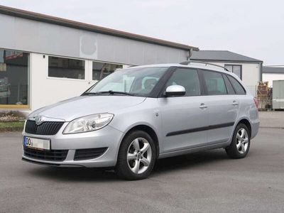 gebraucht Skoda Fabia Fabia1.2 TSI Combi FAMILY Alu. Sitzhzg. Tempom.