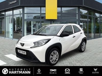 Second-hand Toyota Aygo X 72 CP (52 kW) 2022 Alb SUV