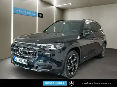 Gebraucht Mercedes GLB200 Night 163 PS (119 kW) 2026 Schwarz SUV