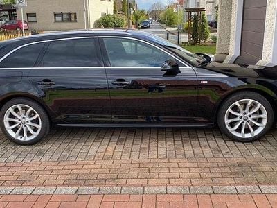Gebraucht Audi A4 S-Line 150 PS (110 kW) 2018 Schwarz Kombi