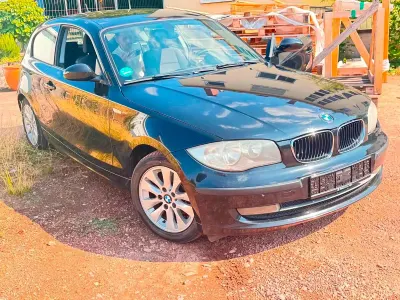 Gebraucht BMW 116 116 PS (85 kW) 2009 Schwarz Kleinwagen